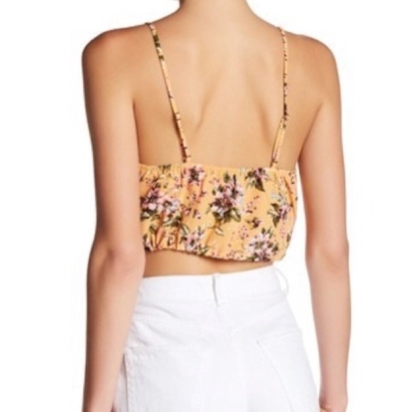 ✨HP✨ FLYNN SKYE Floral Crop Cami Tank Top Blouse - Picture 5 of 12